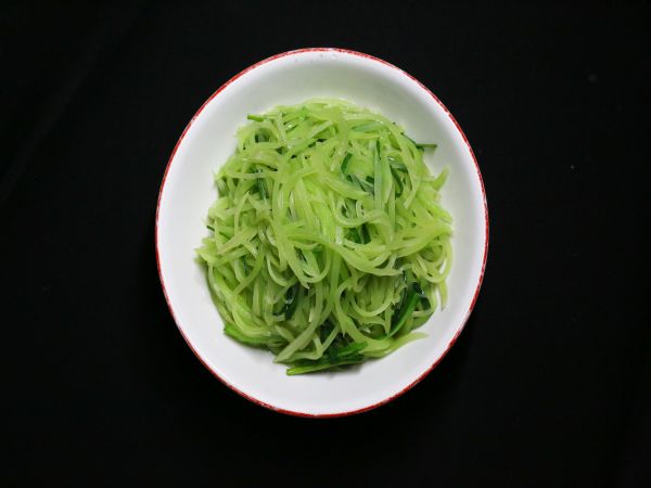 韭菜莴笋丝