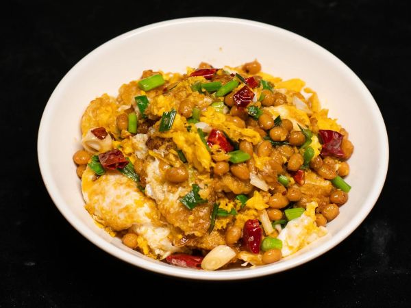 腊八豆炒鸭蛋